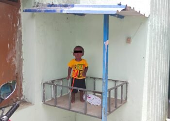 ଜିଲ୍ଲା ମୁଖ୍ୟ ଚିକିତ୍ସାଳୟ, ପାରଳାଖେମୁଣ୍ଡି କ୍ରେଡେଲ ବେବି ପଏଣ୍ଟ ରୁ ଶିଶୁ ପୁତ୍ର ଉଦ୍ଧାର