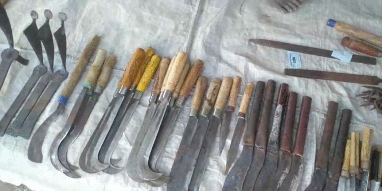 ସପ୍ତାହିକ ହାଟରେ ଜମୁନି ବେପାର, ବେପାରୀ ପାଇପାରୁନାହାନ୍ତି ପାରିଶ୍ରମିକ