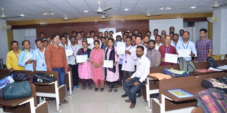 ଜାତୀୟ  ସ୍ତରୀୟ ବୁଥ ଅଧିକାରୀଙ୍କ ଷଷ୍ଠ ଦିନ ତାଲିମ କାର୍ଯ୍ୟକ୍ରମ ଅନୁଷ୍ଠିତ