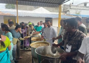 ଗୁଣ୍ଡିଚା ମନ୍ଦିରରେ ଅନ୍ନପ୍ରଶାସଦ ବଣ୍ଟନ କାର୍ଯ୍ୟକ୍ରମ ଅନୁଷ୍ଠିତ