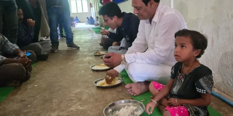 ଅଚାନକ ୫-ଟି ସ୍କୁଲ ଗସ୍ତ କଲେ ବିଧାୟକ