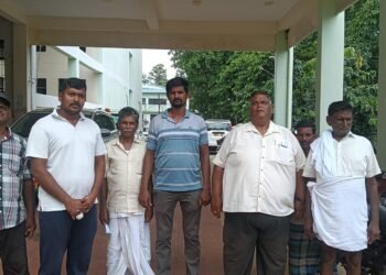 ଚାଷୀମାନଙ୍କ ବିଭିନ୍ନ ସମସ୍ୟାକୁ ନେଇ  ଜିଲ୍ଲାପାଳଙ୍କ ଦ୍ୱାରସ୍ଥ