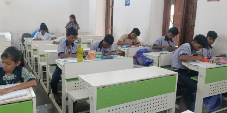 ଜିଲ୍ଲା ସ୍ତରୀୟ ଗାନ୍ଧୀ ଜୟନ୍ତୀ ପାଳନ ଉପଲକ୍ଷେ ବିଭିନ୍ନ ପ୍ରତିଯୋଗିତା ଆୟୋଜିତ