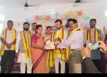 ମୁଖ୍ୟମନ୍ତ୍ରୀ ଶିକ୍ଷକ ପୁରସ୍କାର ପାଇଲେ ଶିକ୍ଷୟତ୍ରୀ କବିତା ରାଉତ