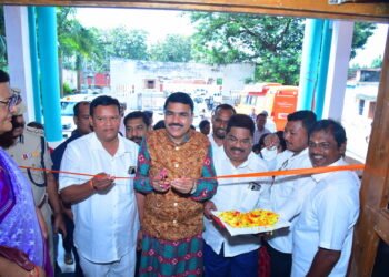 ଜିଲ୍ଲାସ୍ତରୀୟ ଏକ୍ ପେଡ୍ ମା କେ ନାମ୍ ୨.୦ ଚାରା ରୋପଣ ଅଭିଯାନ