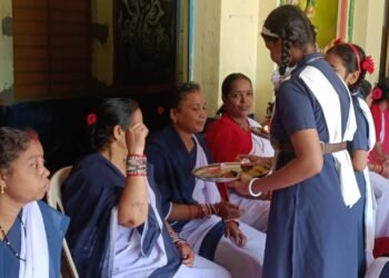 ସରସ୍ଵତୀ ଶିଶୁ ବିଦ୍ୟା ମନ୍ଦିର ପରିସରରେ ଗୁରୁ ଦିବସ ପାଳିତ