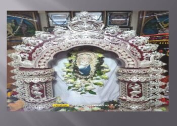 ଧବଳମୁଖୀ ବେଶରେ ଦର୍ଶନ ଦେଲେ ମା ସମଲେଶ୍ୱରୀ