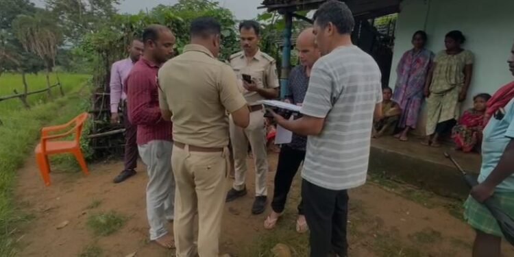 ବାପାକୁ ହାଣି ମାଟିରେ ପୋତିଦେଲା ପୁଅ