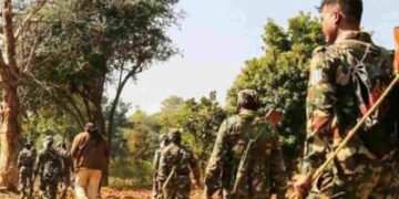 ଆତ୍ମସମର୍ପଣ କଲେ ଦୁଇ ମାଓବାଦୀ