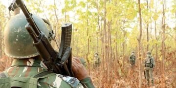 ପୁଲିସ ମାଓବାଦୀ ମଧ୍ୟରେ ଗୁଳିବିନିମୟ : ୭ ମାଓବାଦୀ ନିହତ