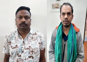 ଭିଜିଲାନ୍ସ ନାଁରେ ଓଏଏସ୍‌ ଙ୍କୁ ଠକେଇ, ୨ ଗିରଫ