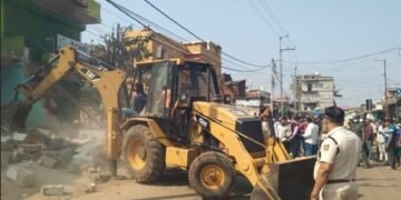 ପିପିଲି ବଜାରରୁ ଜବରଦଖଲ ଉଚ୍ଛେଦ ଆରମ୍ଭ